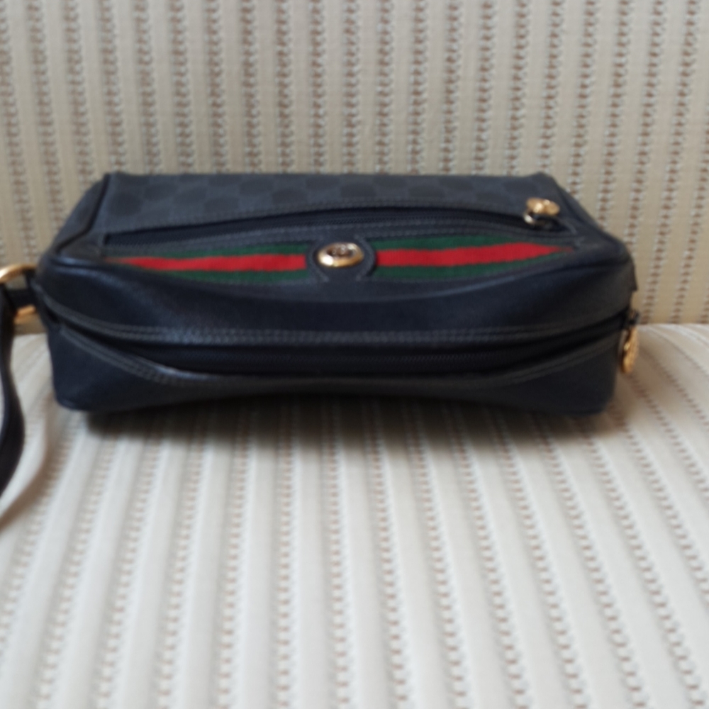 Gucci Black Coated Canvas Crossbody Camera Bag - Picture 7 of 15
